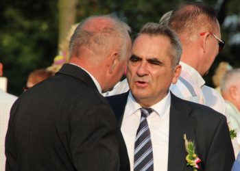 Grzeszczak jedynką do sejmiku