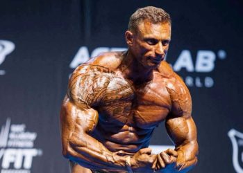 Fryta wchodzi do polityki. Zostanie najsilniejszym radnym?