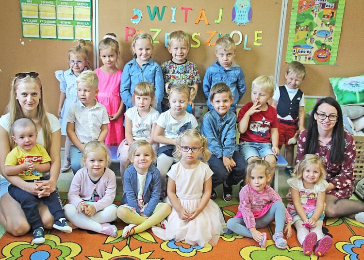 Przedszkolaki z Misia Uszatka ZDJĘCIA GRUPOWE