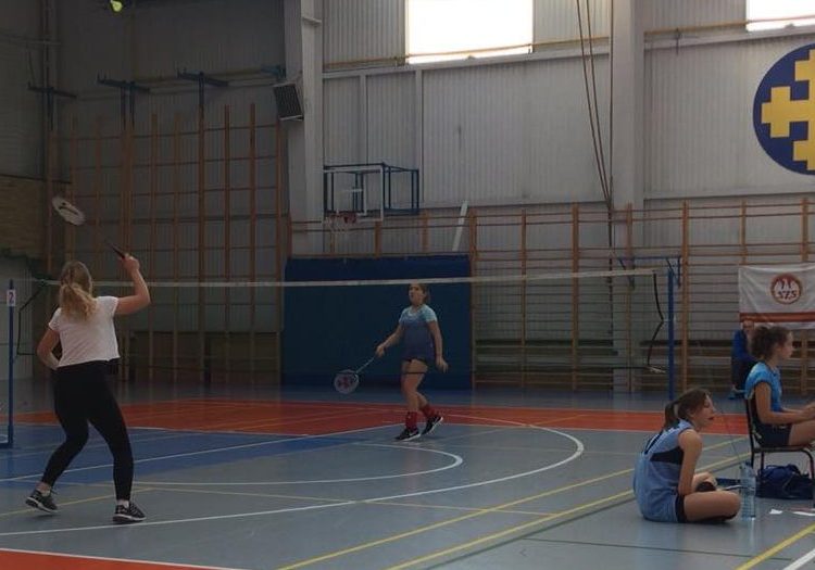 Badmintonowe złoto dla „trójki”