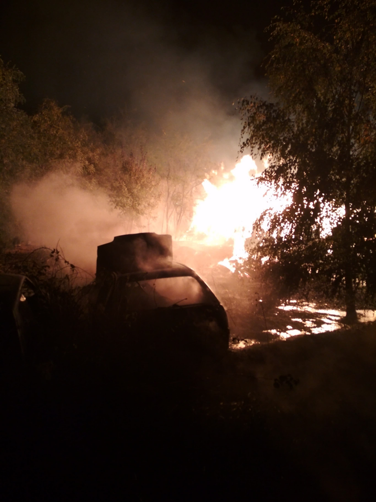 Nocne pożary w powiecie. Płonęły stogi i samochody