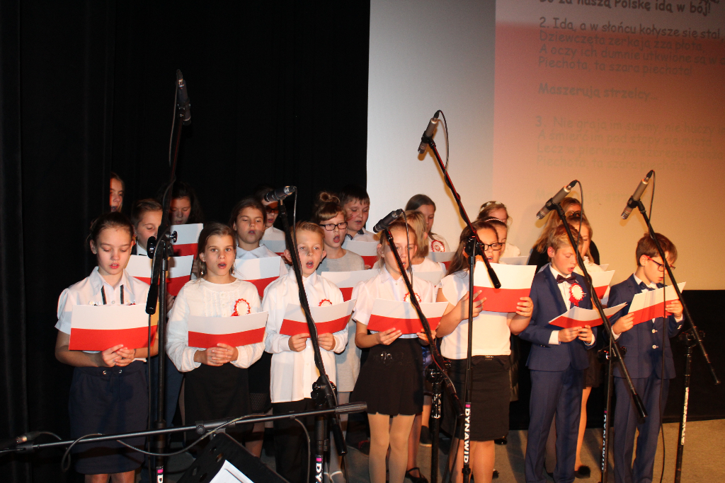 Patriotyczny koncert w MDK