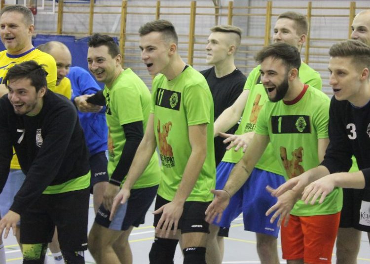 Trwają zapisy do regionalnych rozgrywek