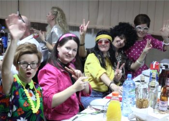 Strzałkowo: Na stole i parkiecie rządził PRL FILM