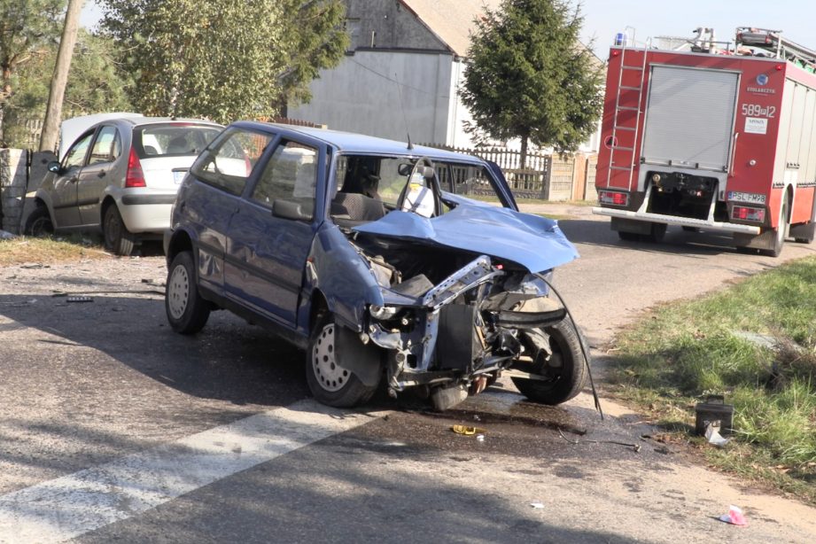 Chcieli wzywać helikopter do kobiety w ciąży. FIlm z miejsca wypadku