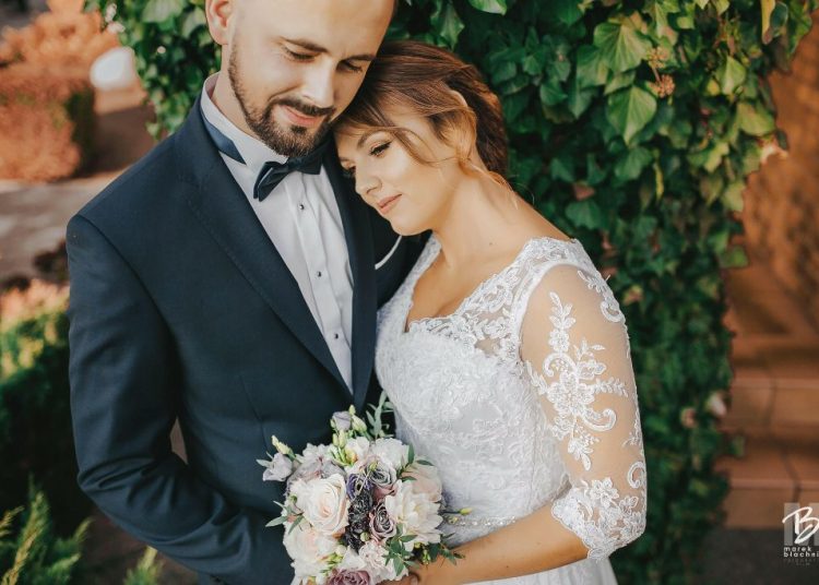 Kamila i Bartosz. Sto lat Młodej Parze!