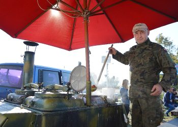 Jego grochówka podbija Polskę