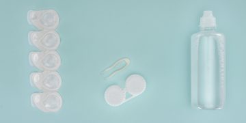 Soczewki kontaktowe – na co zwrócić uwagę przed zakupem?