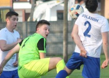 Jesienna bitwa o prym w powiecie