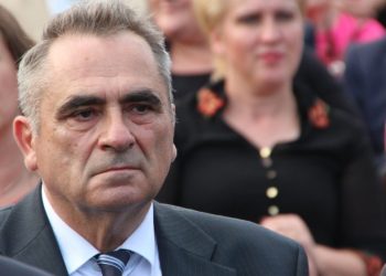 Grzeszczak jednak bez mandatu?