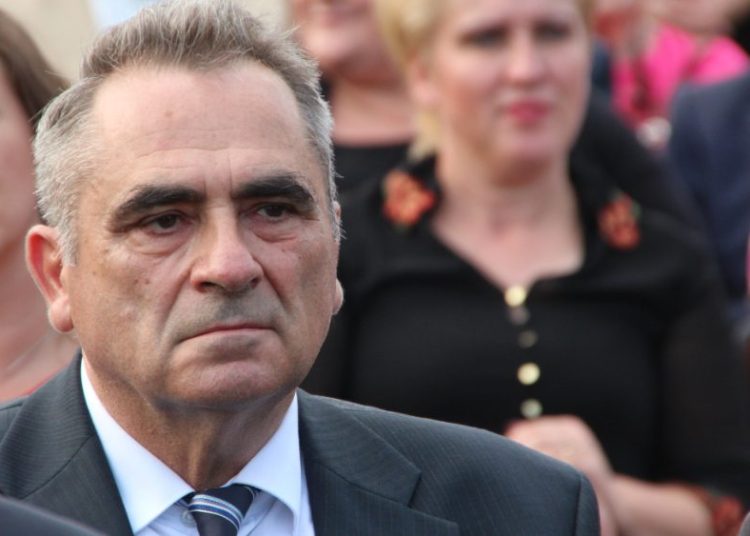 Grzeszczak jednak bez mandatu?