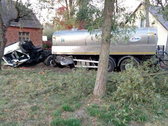 Rokosz: poniósł śmierć po zderzeniu z cysterną. K92 zablokowana