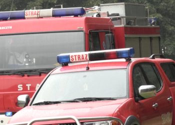 Żeglarze potrzebują pomocy. Strażacy ruszyli do akcji