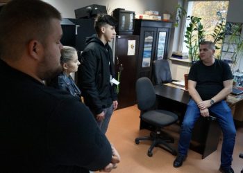 Poznawali pracę policjantów