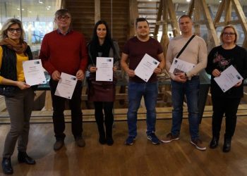 Policjanci na szkoleniu w muzeum Polin