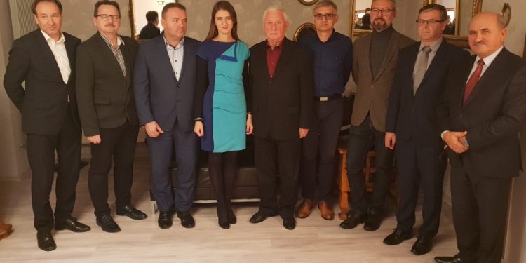 Umowa koalicyjna podpisana. PSL odsunięty od władzy w powiecie