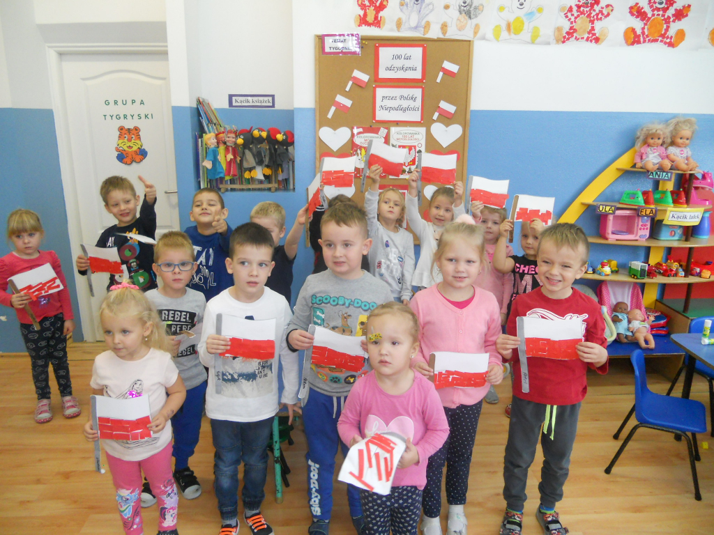 O Niepodległej w Młodojewie