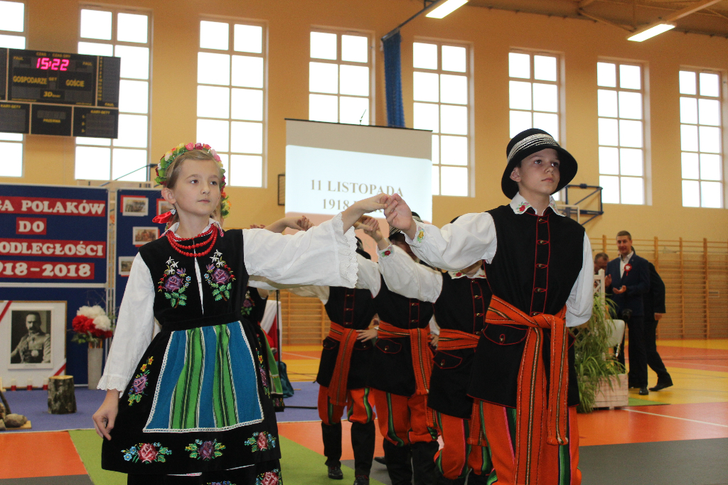 Brawa dla Iskierek na stojąco