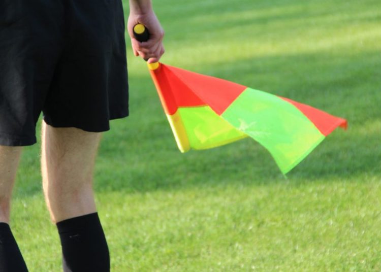 Uderzył sędziego. Dostał 10 lat kary