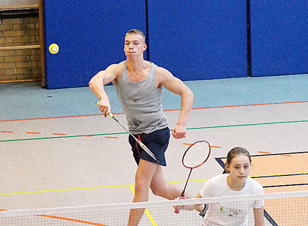 Jubileuszowy rodzinny turniej badmintona