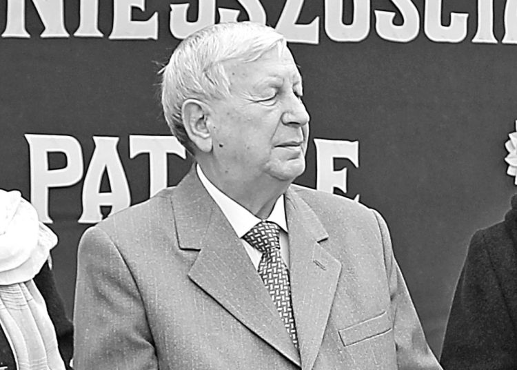 Odszedł Antoni Hałasiński – były dyrektor szkoły