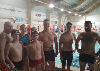 Przepłynęli blisko 18000 metrów