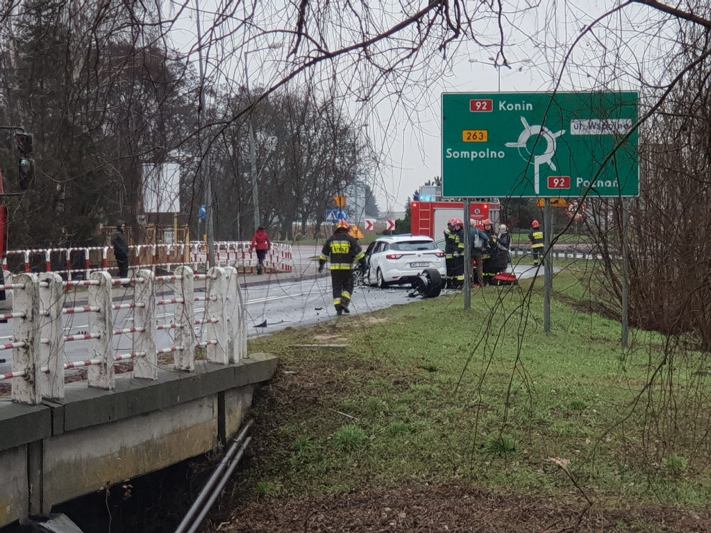 Poważny wypadek na Warszawskiej. Droga zablokowana! (FOTO)