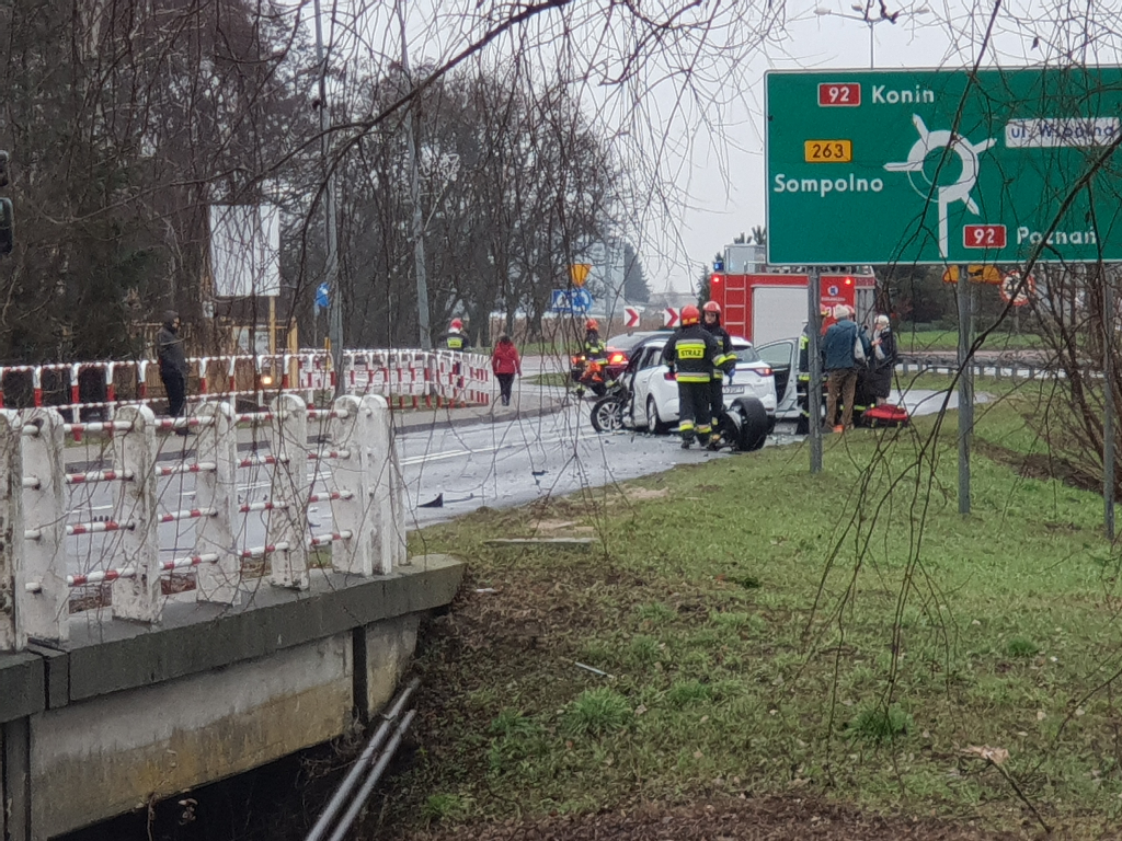 Poważny wypadek na Warszawskiej. Droga zablokowana! (FOTO)