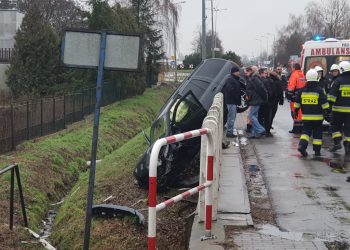 Poważny wypadek na Warszawskiej. Droga zablokowana! (FOTO)