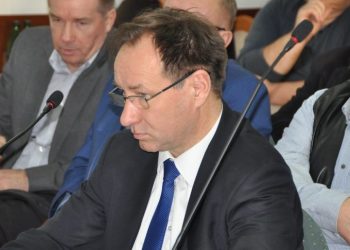 Sprzęt jest, ziemi nie ma