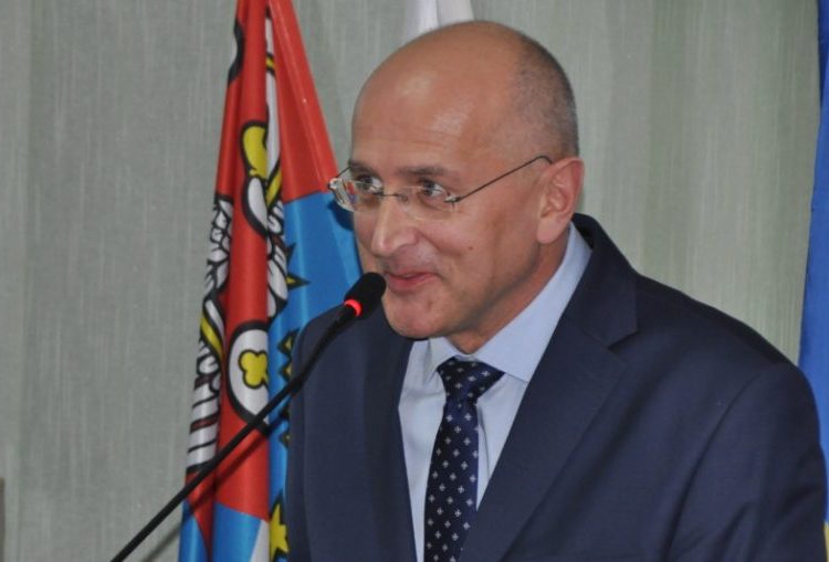 Ustalili pensję starosty. Bartkowiak zarobi mniej niż Roga