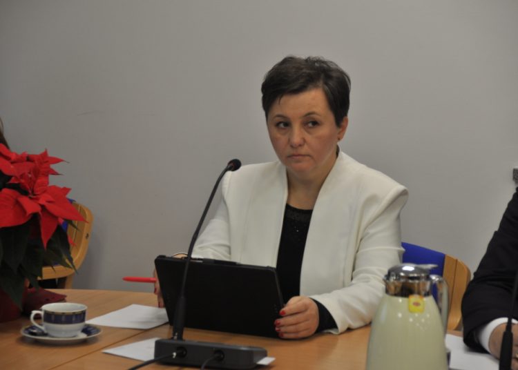 Radna chce przenieść bibliotekę i MDK