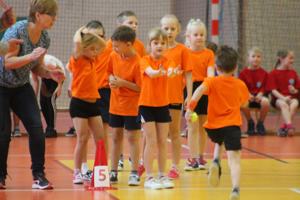 Trwa turniej rekreacyjno-sportowy. FOTO