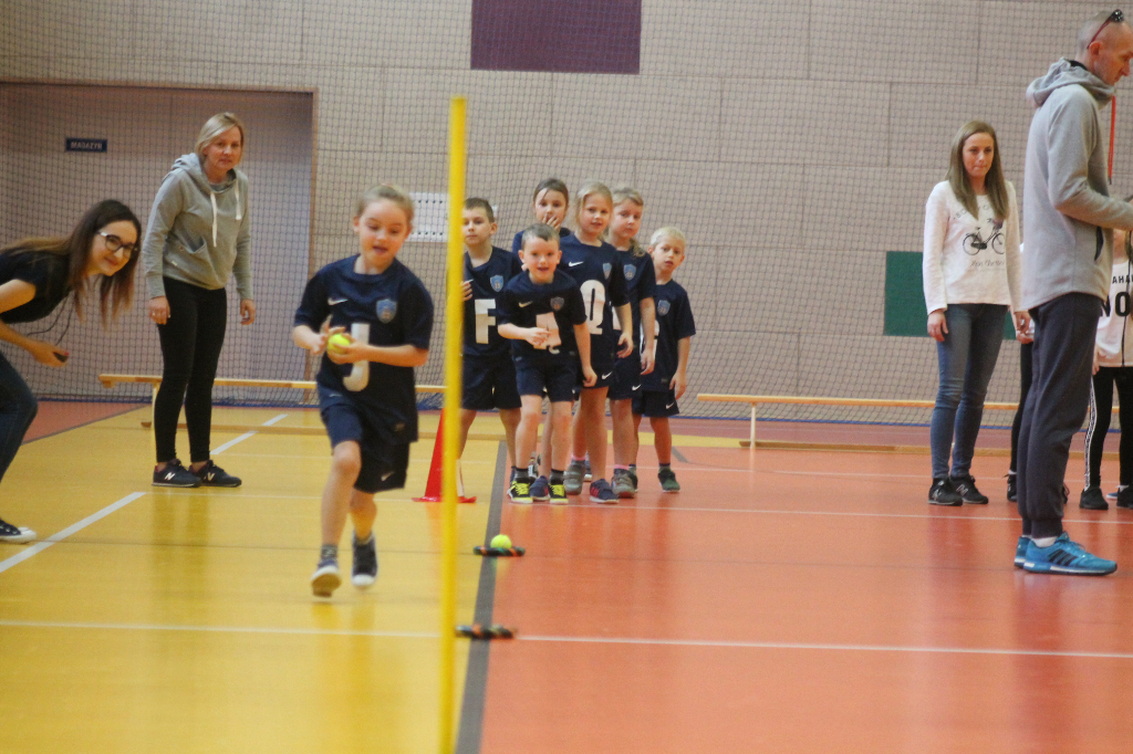 Trwa turniej rekreacyjno-sportowy. FOTO