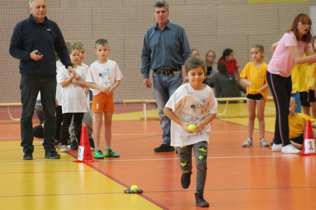 Trwa turniej rekreacyjno-sportowy. FOTO