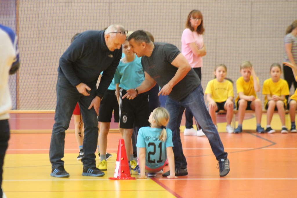 Trwa turniej rekreacyjno-sportowy. FOTO