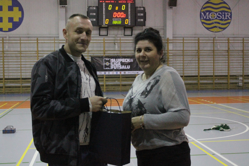 SLF. Mistrzostwo półmetka dla Mebli