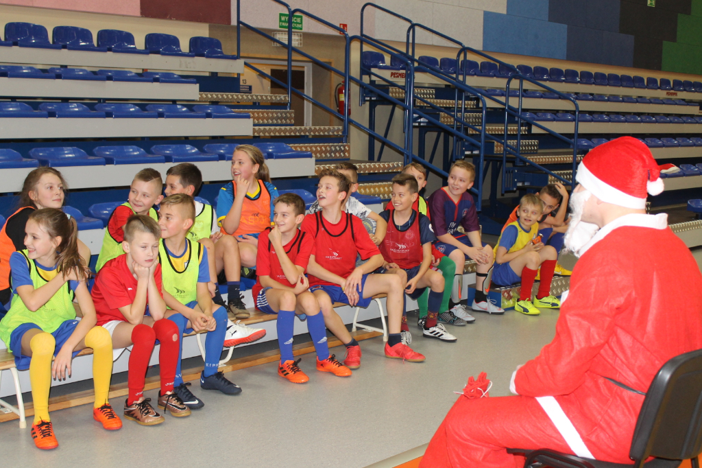 Mikołajki młodych orlików