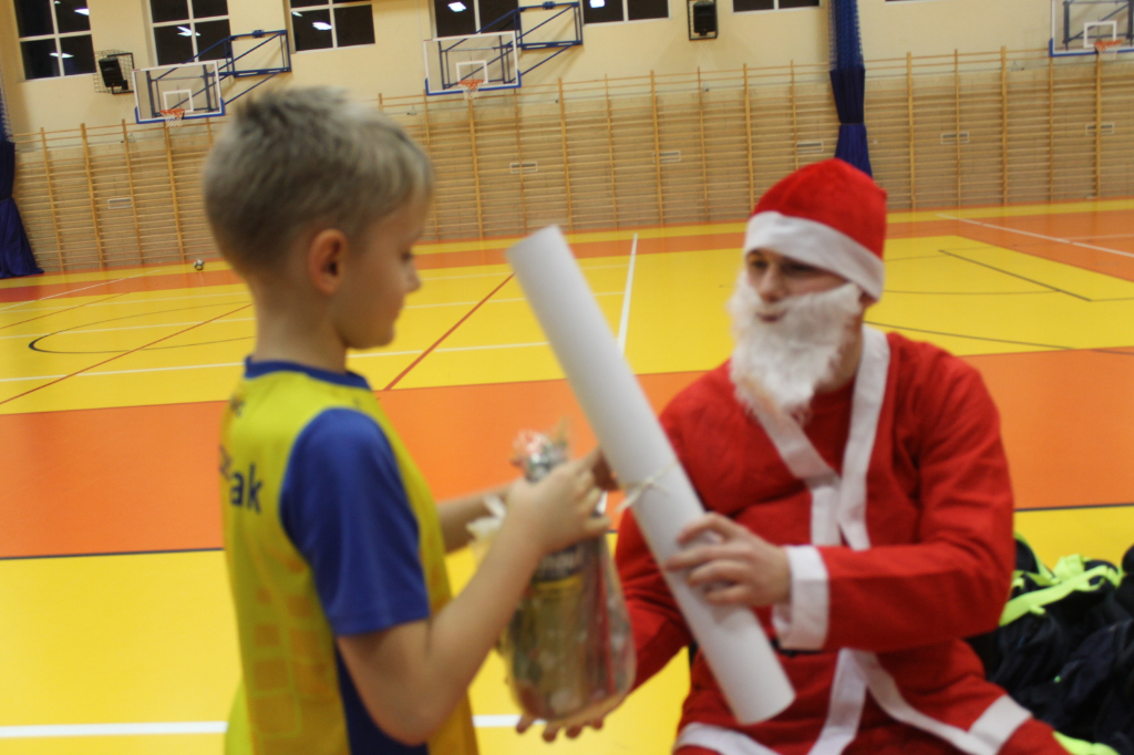 Mikołajki młodych orlików