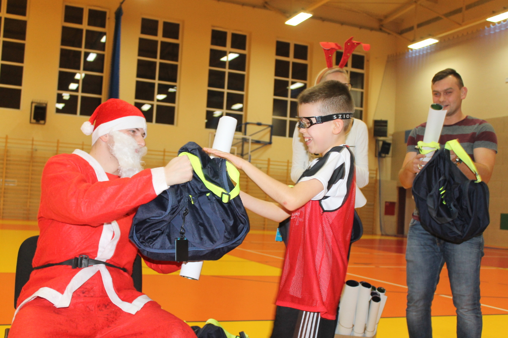 Mikołajki młodych orlików