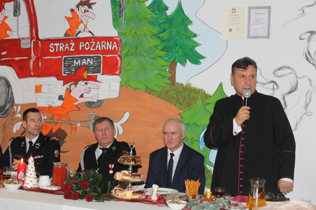 Strażacy dzielili się opłatkiem