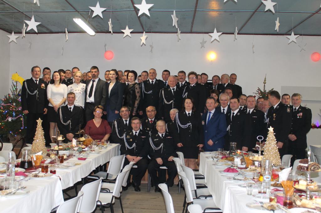 Strażacy dzielili się opłatkiem