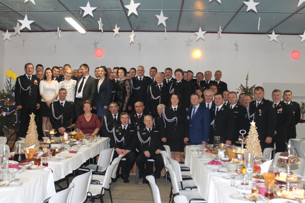 Strażacy dzielili się opłatkiem