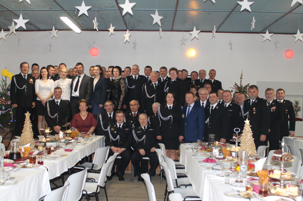 Strażacy dzielili się opłatkiem