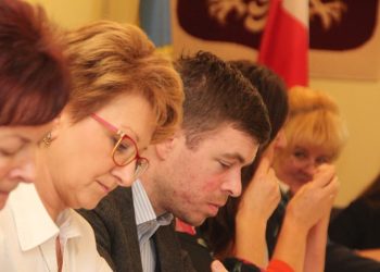 Ostrowite: Radni uchwalili wyższe diety