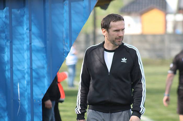 Troszkę tam popracuję, może już na stałe…