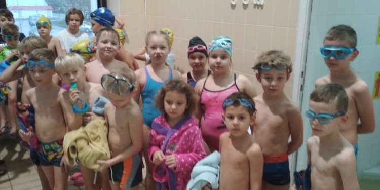 Popłynęli w zawodach mikołajkowych