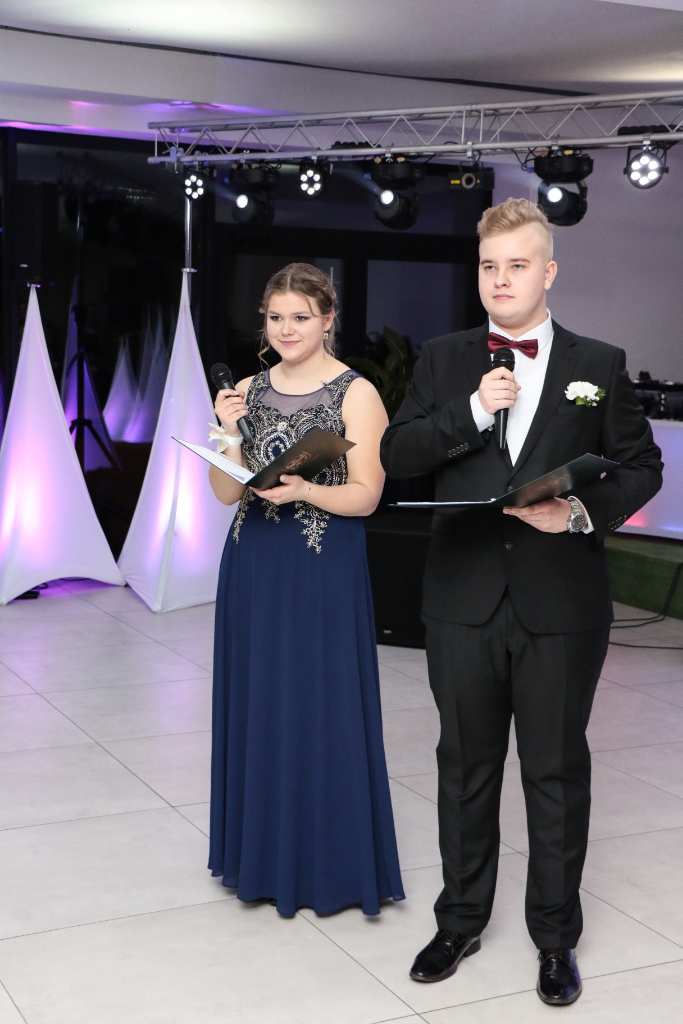 Studniówka ZSP Zagórów (foto)