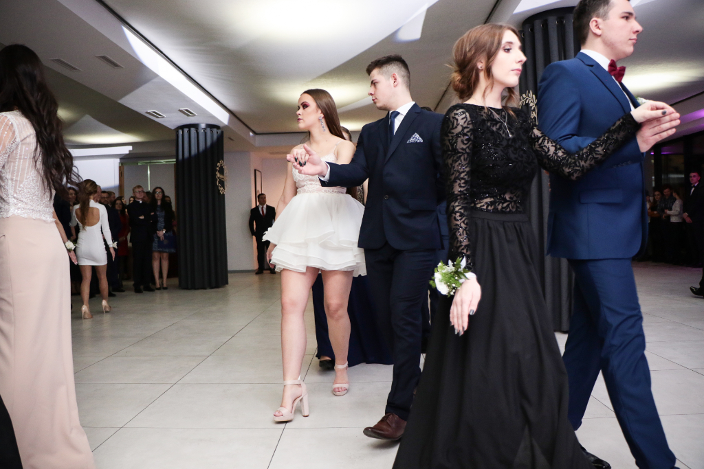 Studniówka ZSP Zagórów (foto)