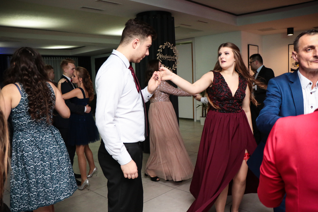 Studniówka ZSP Zagórów (foto)